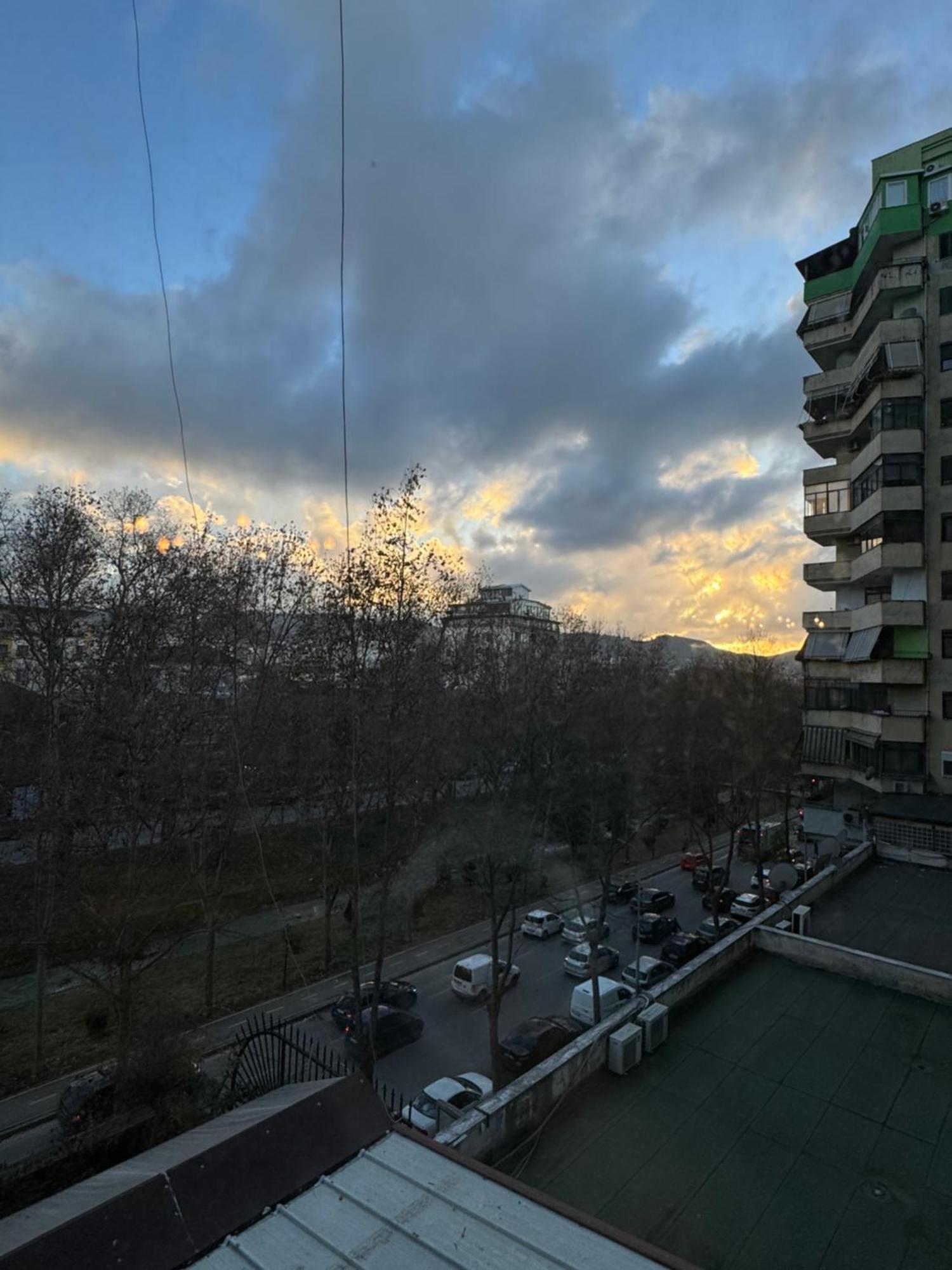 Lana Riverside Apartment Τίρανα Εξωτερικό φωτογραφία